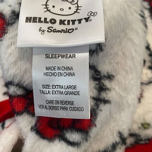 Hello Kitty “Poses All Over” Fuzzy Soft Touch Pajama Pants Womens size X-Large - Picture 12 of 12